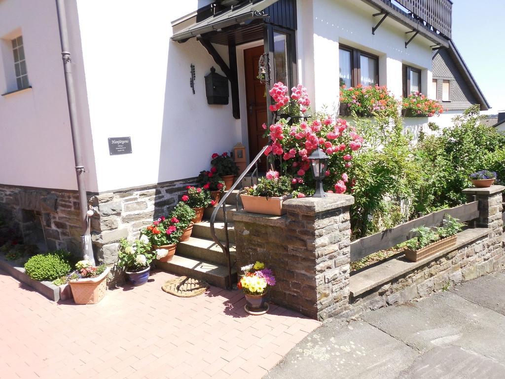 Apartment In Langewiese Sauerland With Garden Winterberg Buitenkant foto