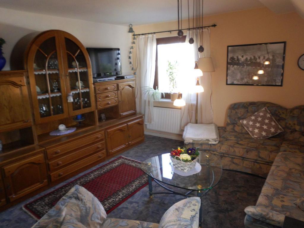 Apartment In Langewiese Sauerland With Garden Winterberg Buitenkant foto