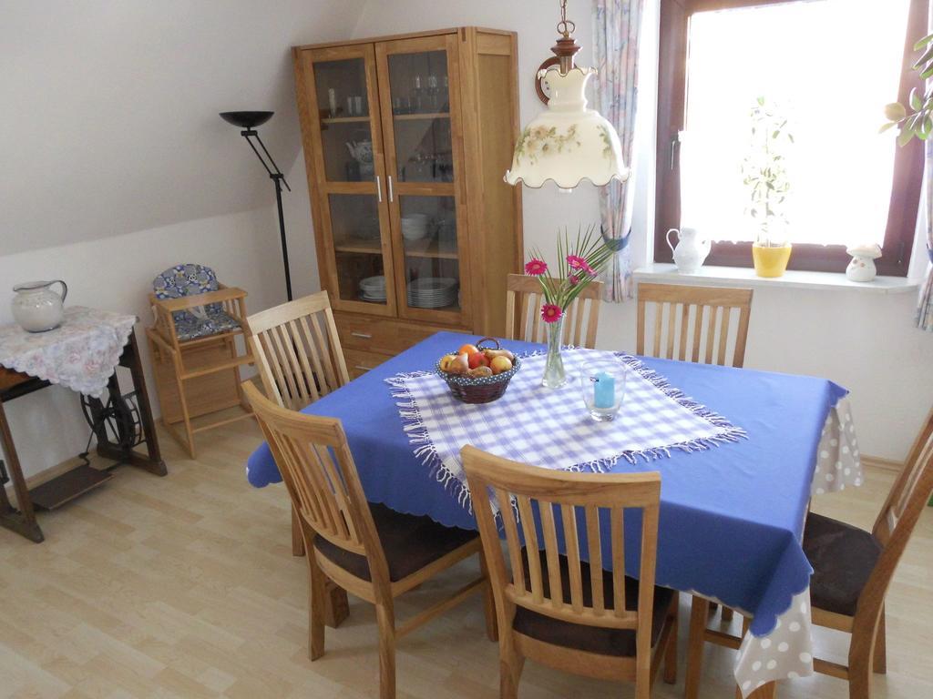 Apartment In Langewiese Sauerland With Garden Winterberg Buitenkant foto
